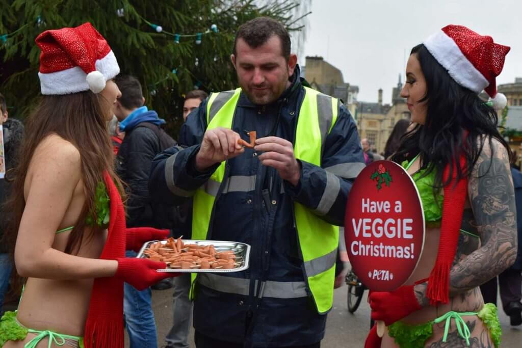 lettuce-ladies-oxford-christmas-food-giveaway